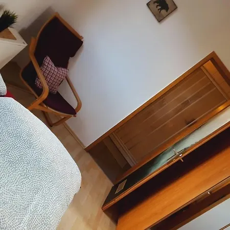 Ferienwohnung Bergmosisblick アパート バイアースブロン